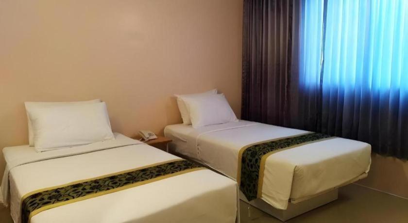 Bird Room Hotel - Pratunam Bangkok Esterno foto